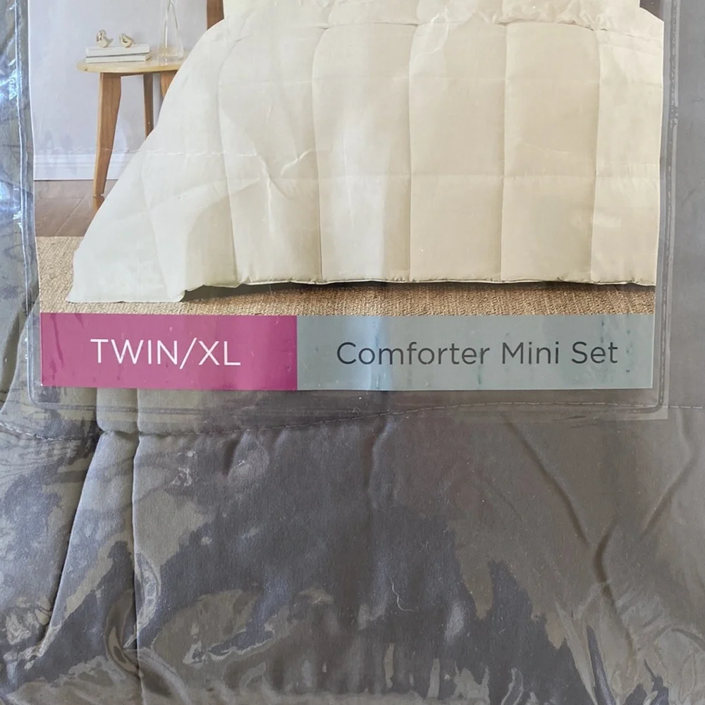 Twin XL 2 piece comforter set; gray